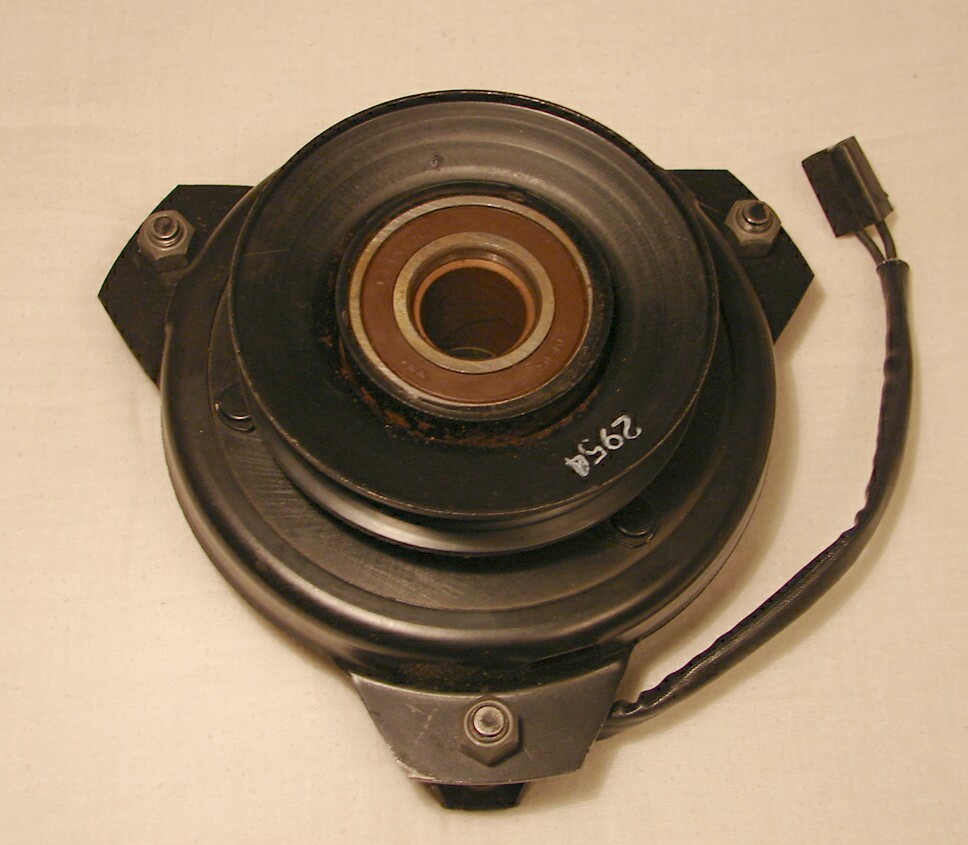 cub cadet, 7593490 7593489 creeper gear, 433, electric rear PTO kit